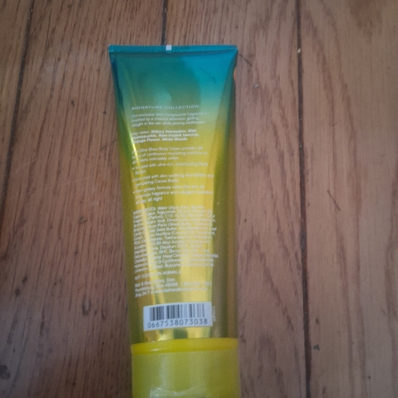 Bath & Body Works Wild Honeysuckle Ultra Shea Body Cream - Yellow and Blue - Picture 3 of 4